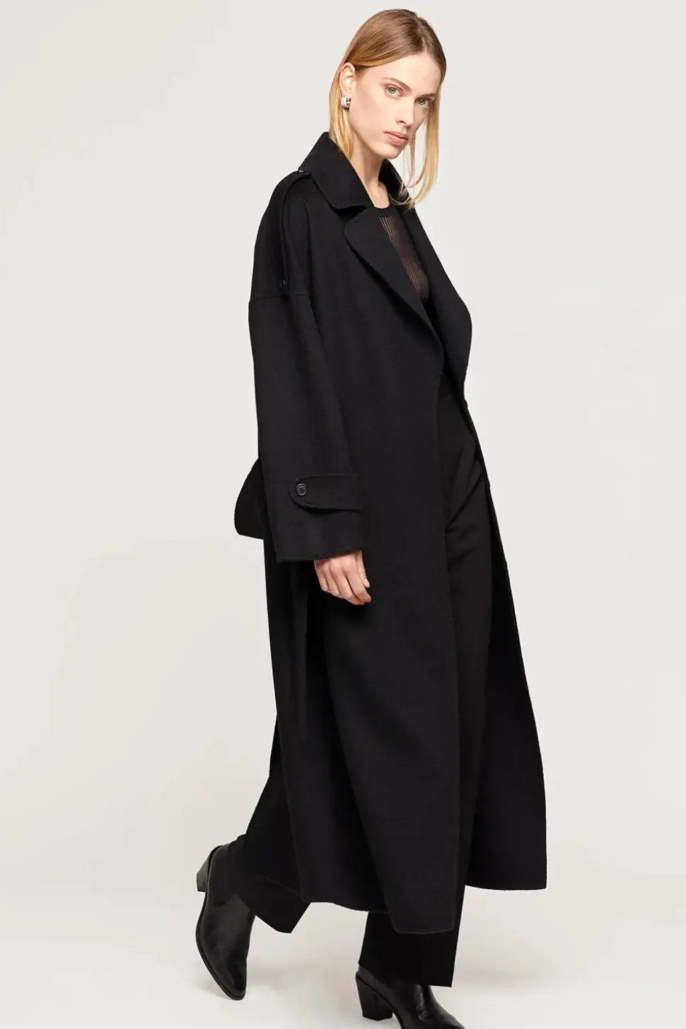Black cashmere coat