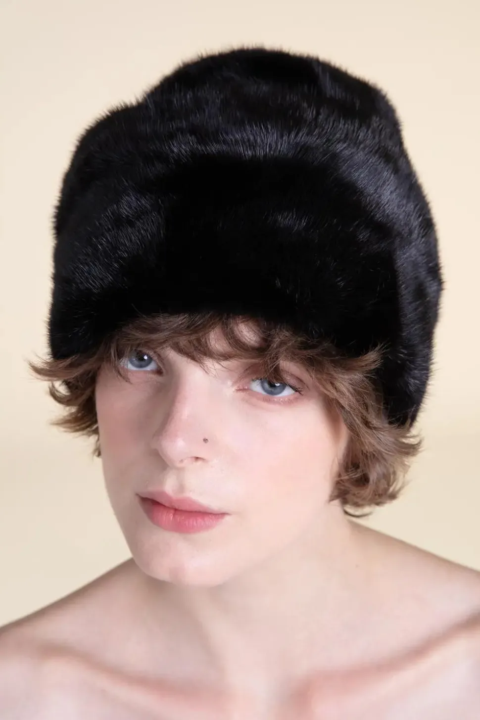 Black mink fur hat