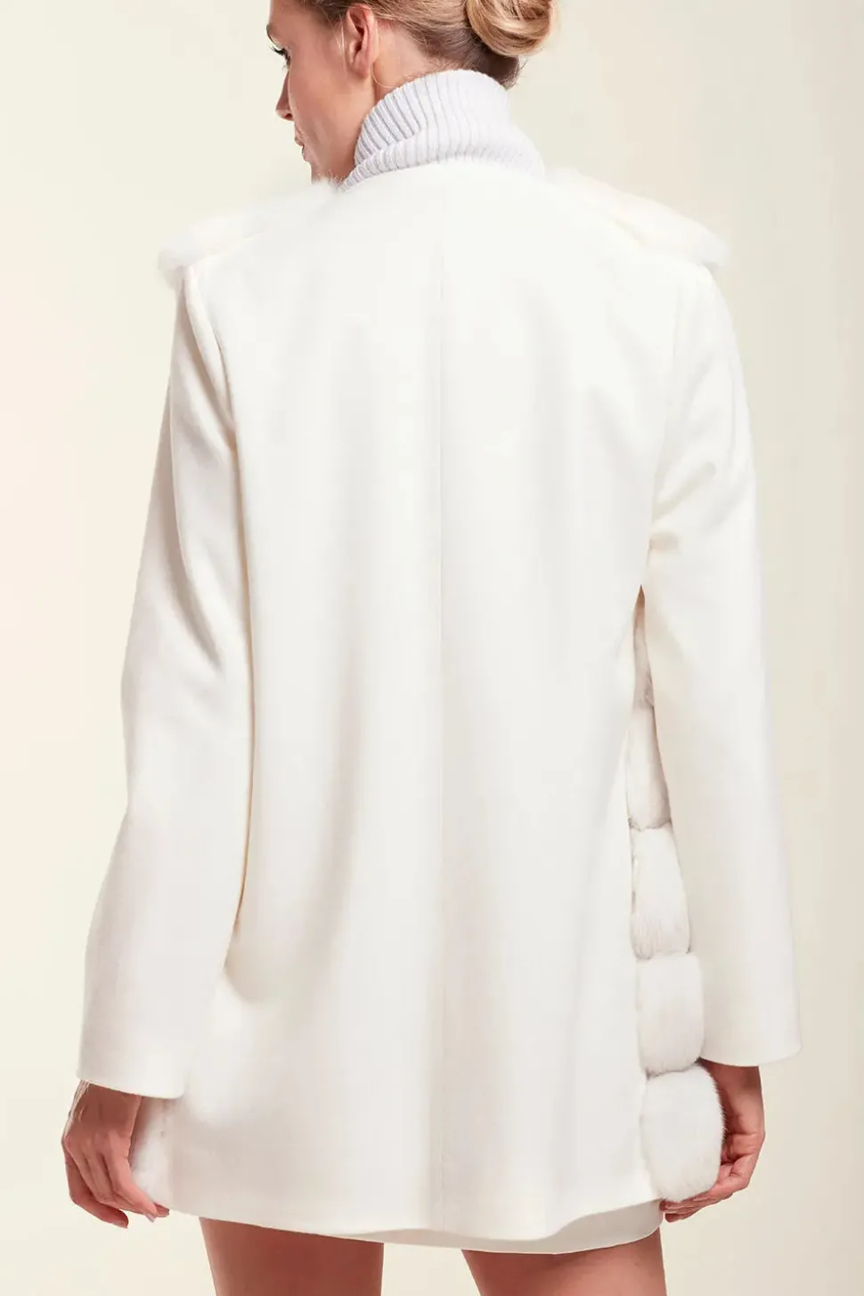 Cashmere coat and chinchilla fur