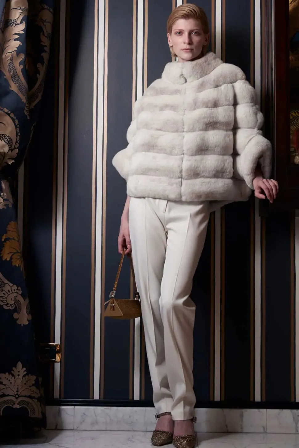 Chincilla fur jacket coat