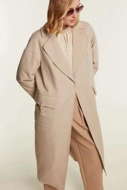 Coat with chinchilla fur collar