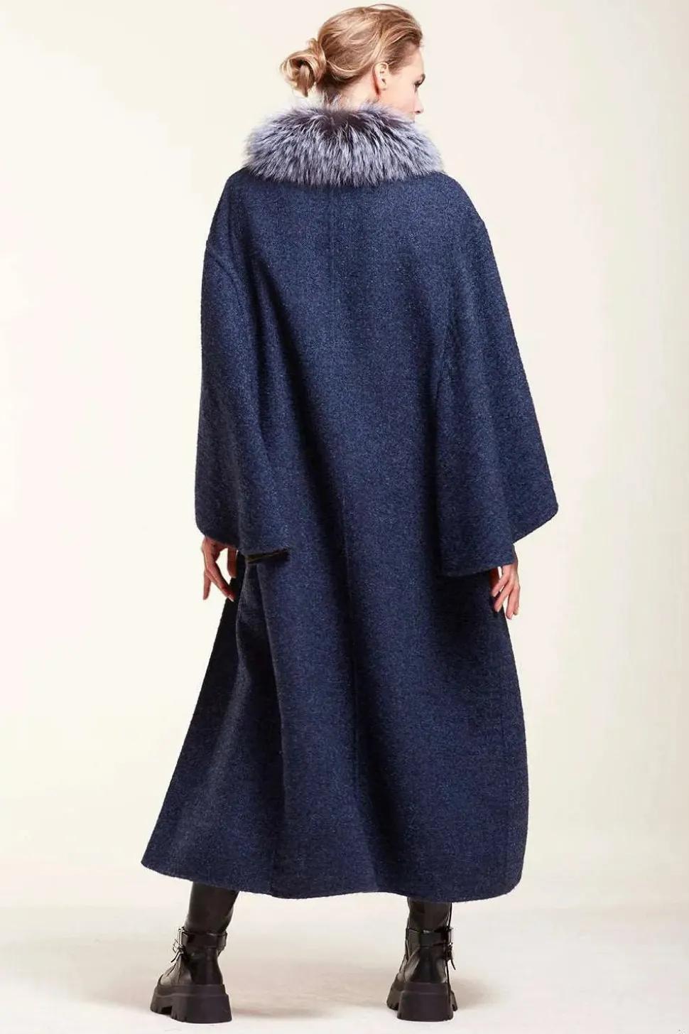Fur collar coat