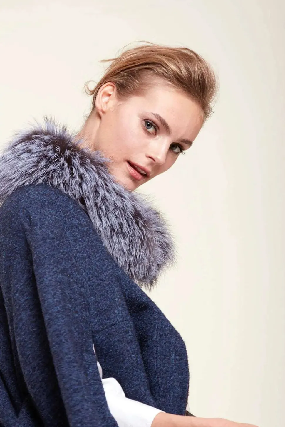 Fur collar coat