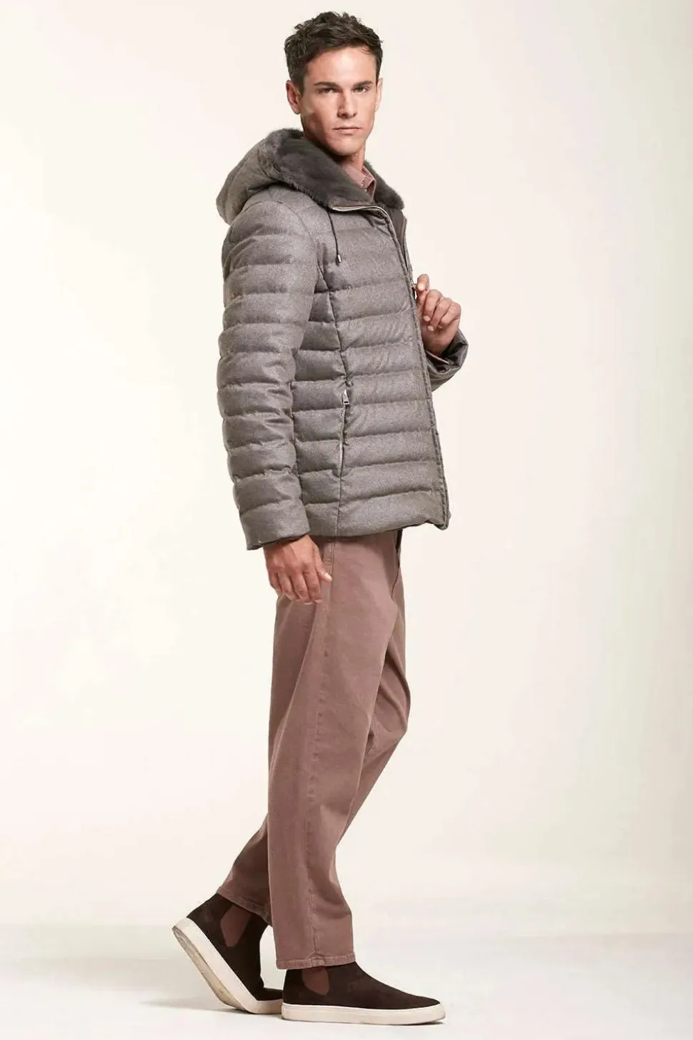 Hooded cashmere jacket