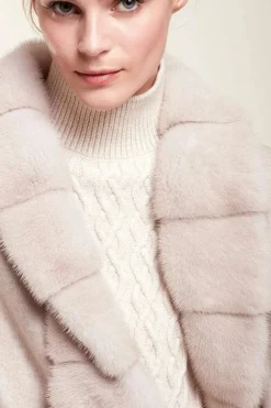 Long cashmere double coat with fur