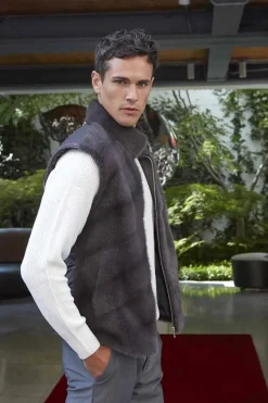 Men mink fur vest