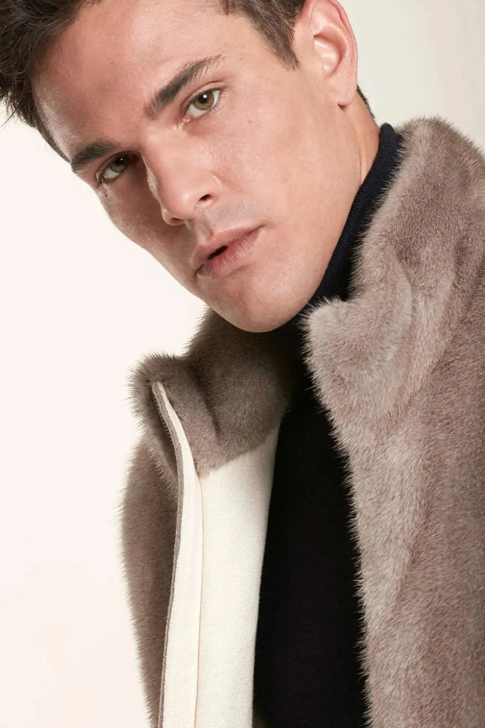 Mens mink vest