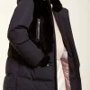Puffer coat with hood