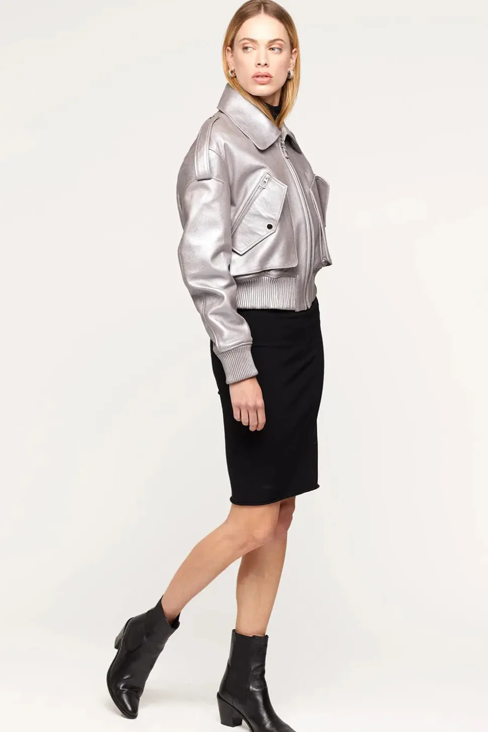 Womens leather bomber jacket with fur collar