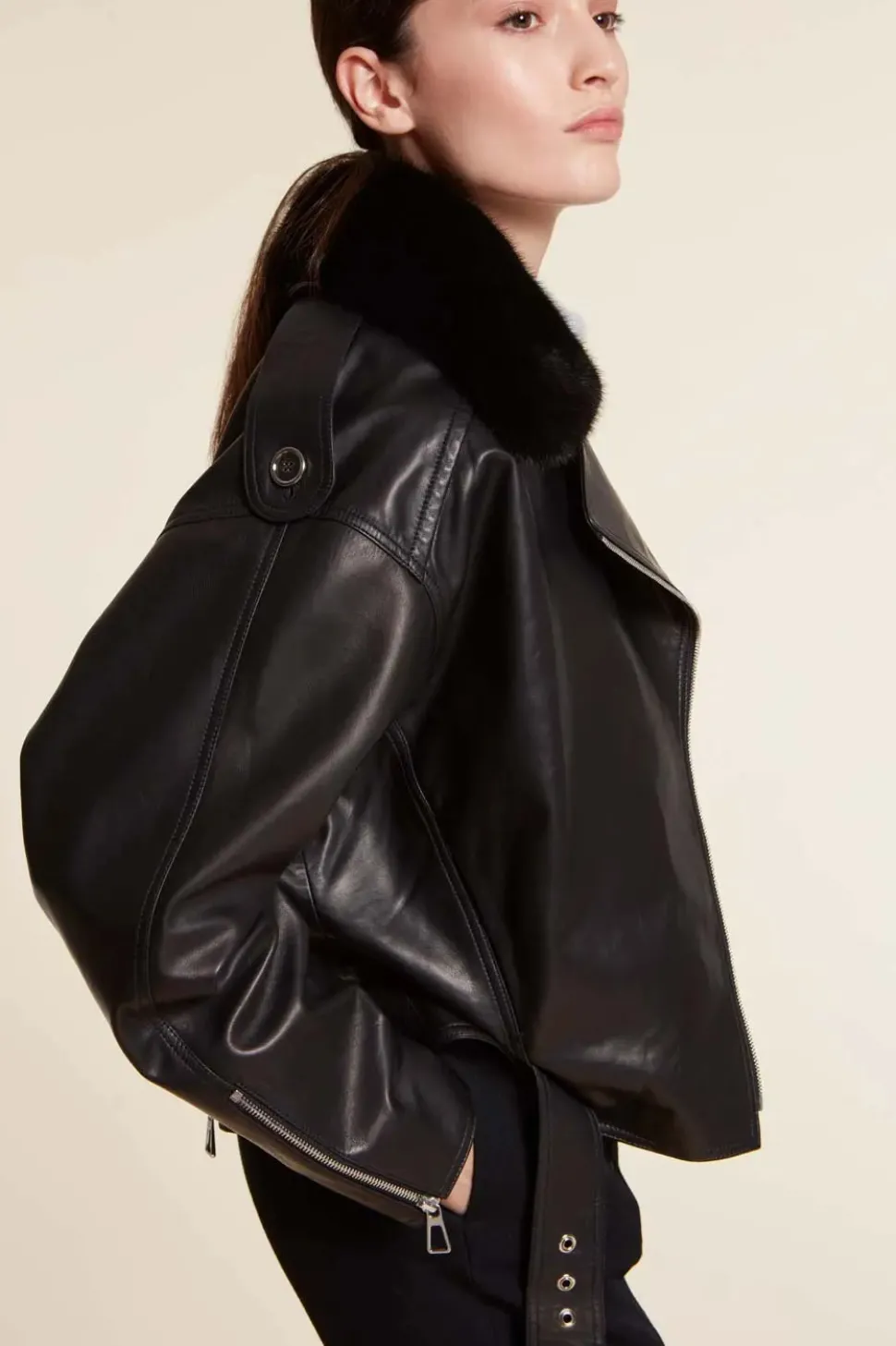 Womens leather jacket with fur collar