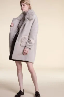 Wool coat with shearling collar