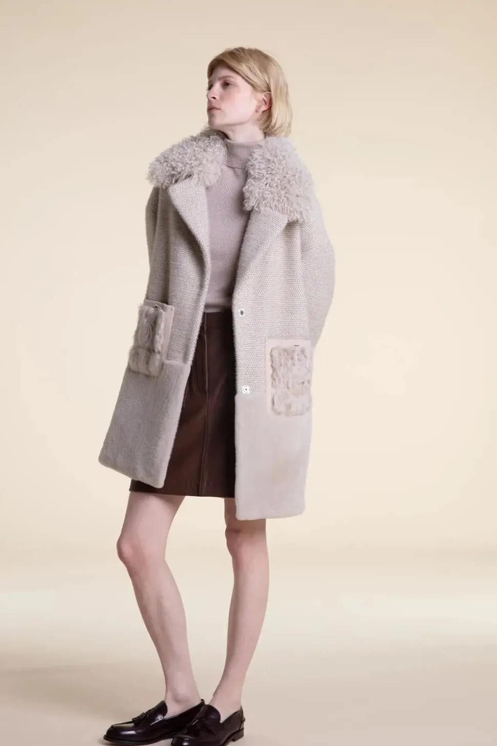 Wool coat with shearling collar